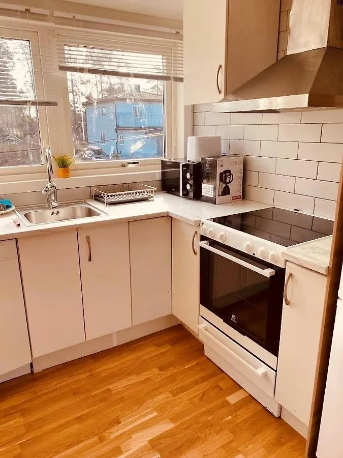 Apartment Lovely 3-Bed Flat In Stockholm Sollentuna